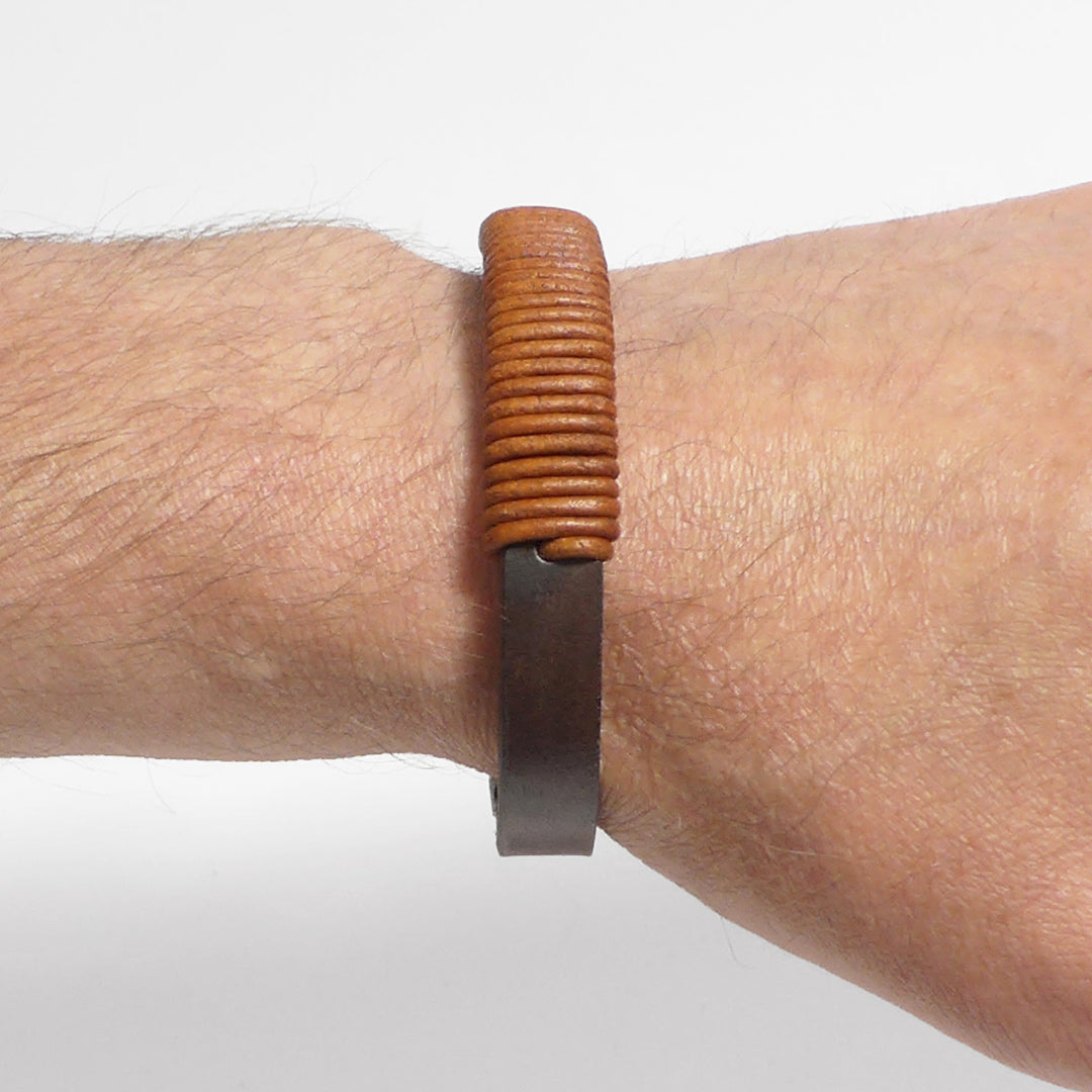Herrenarmband Leather Star GT55