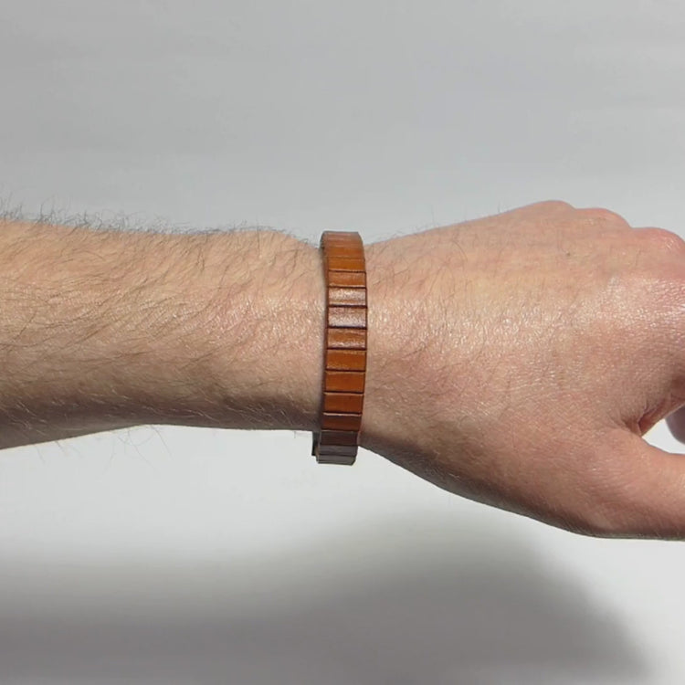 Starbeit Armband Leather Star HL84 Cognac Video